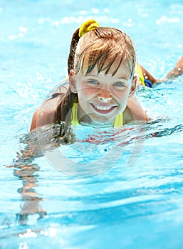 En nadar piscina 