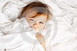 Child White Sheet Cover Lay