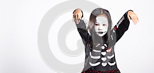 Child woman horror face painting make up for ghost scary