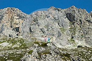 Childeren greetings from the Swiss Alps