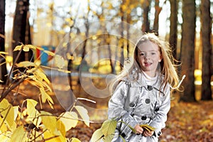 Children in autumn park