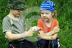 Children with bug