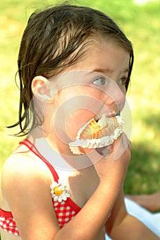 Children-Eating Cupcakes