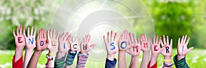 Children Hands, Endlich Sommer Means Finally Summer, Grass Meadow