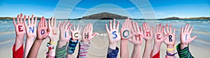 Children Hands, Endlich Sommer Means Finally Summer, Ocean Background