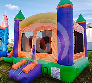 Children`s Colorful Bounce House2