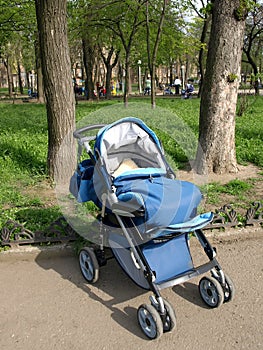 Children's walking carriage.