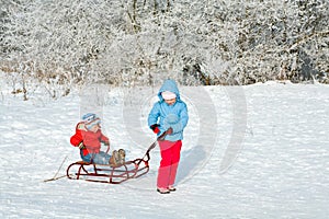 Children with sled