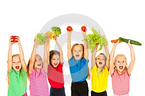 Children with vegetables img