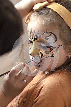 childrens makeup face paint drawings Girls face painting. kids birthday party