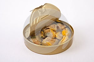 Chilean clams in a tin can