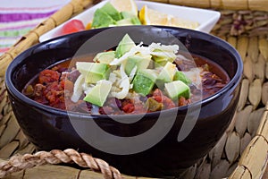 Chili con carne bowl