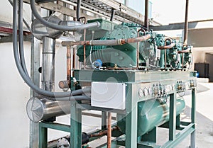 Chiller in refrigeration system in cold storage industry