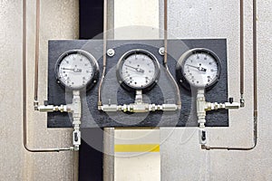 Chillers Pressure Gauges