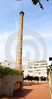 Chimenea ornamental de los jardines de Atlanta photo