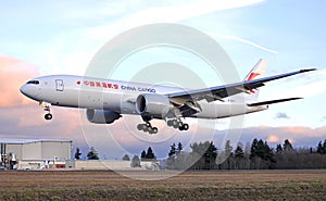 China Cargo latest Boeing 777 freighter cargo airplane B-222V landing