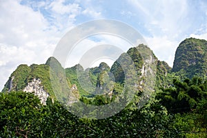 China Guilin Hills, beautiful Karst Mountain Landscape