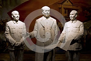 China leaders statue