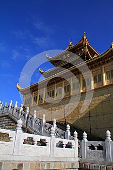 China Mount Emei Golden Summit