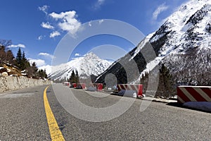 China Tibet plateau road