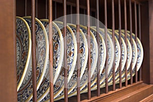 China and wood dishrack