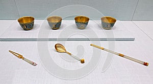 Chines ancient gold-jade dishware