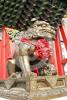 Chinese ancient lion sculpture