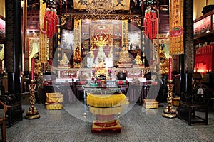 chinese buddhist temple (leong san see) - singapore