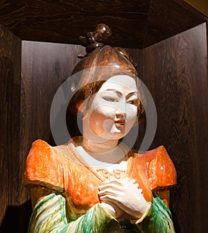 Chinese concubine statue photo