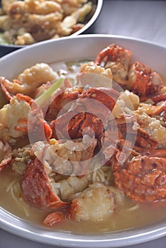 Lobster with E-fu Noodle