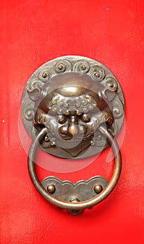 Chinese Door Handle With a Lion Guardian