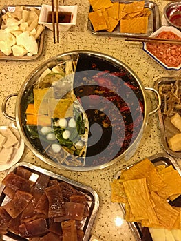 Chinese doube flavoured hotpot