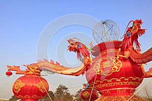 Chinese dragon sculpture