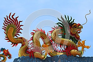 Chinese dragon sculpture