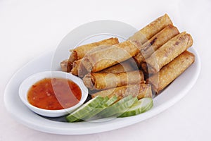 Chinese EGG ROLL / Lumpiang shanghai photo