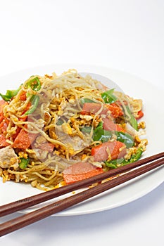 Chinese fried noodles