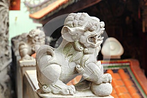 Chinese guardian lions