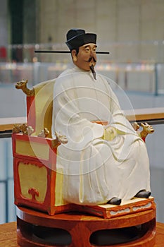 Chinese historical costume display