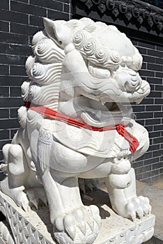 Chinese Imperial Lion Statue