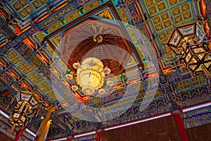 Chinese lamp and ceiling temple