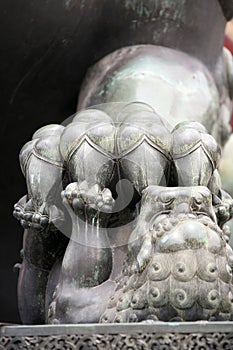 Chinese lion statue - close up