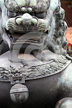 Chinese lion statue - close up