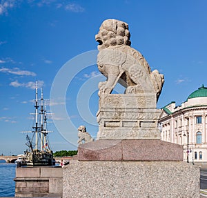Chinese Lions Chi Tza on the Petrovskaya embankment and the floating restaurant Blagodat.