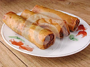 Crispy Chinese Egg Rolls