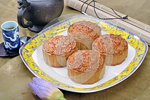 Chinese moon cake and tea photo