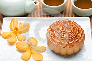 Chinese moon cake with tea ceremony