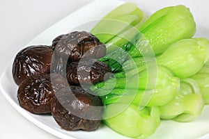 Chinese Mushroom with Green Vegetable