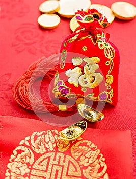 Chinese new year decoration: red felt fabric packet or ang pow w