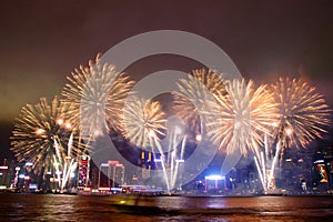 Hong Kong : Chinese New Year Fireworks 2013