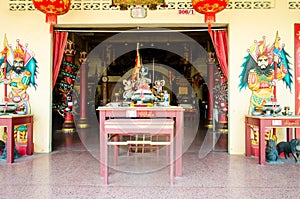 Chinese shrine temple